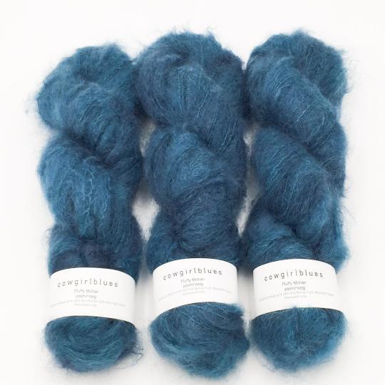 FLUFFY MOHAIR SOLID Cape storm